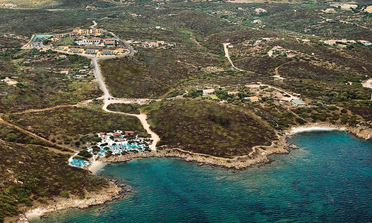 Hotel Baia Aranzos Pittulongu المظهر الخارجي الصورة
